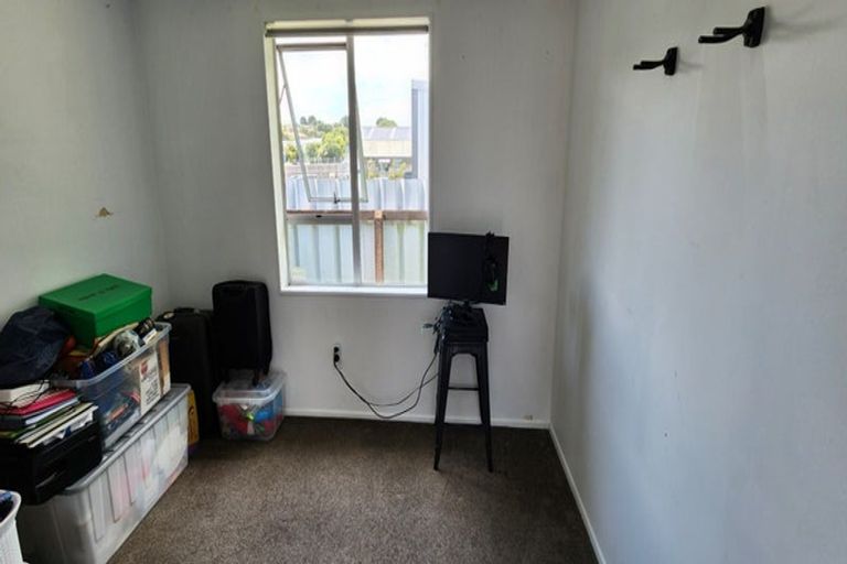 Photo of property in 1/117 Seaview Road, Westown, New Plymouth, 4310