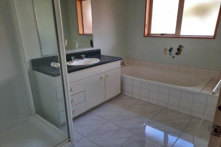 Photo of property in 20 Rickton Place, Rangiora, 7400