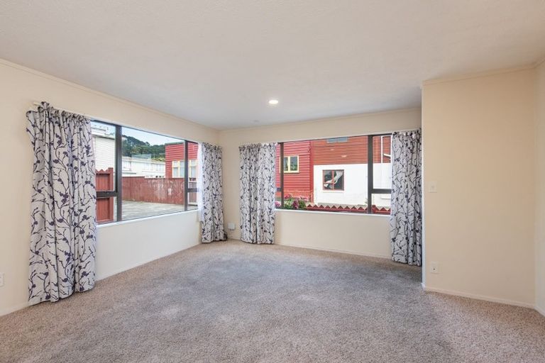 Photo of property in 25b Kemp Street, Kilbirnie, Wellington, 6022