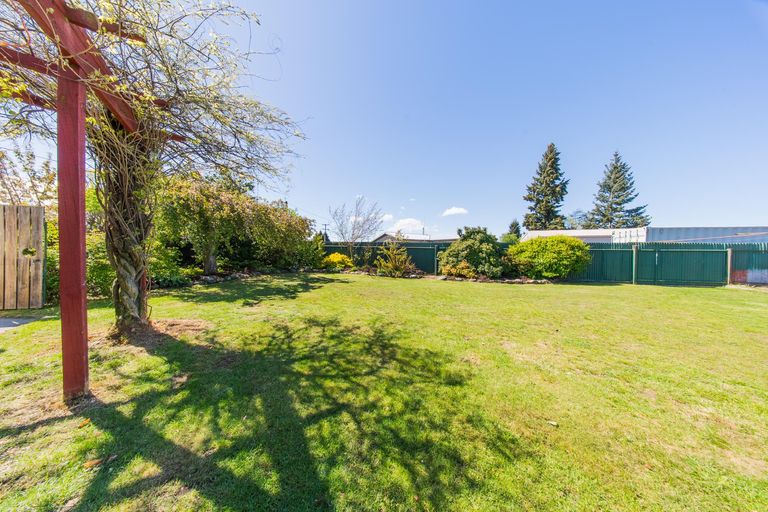 Photo of property in 11 Rata Road, Twizel, 7901