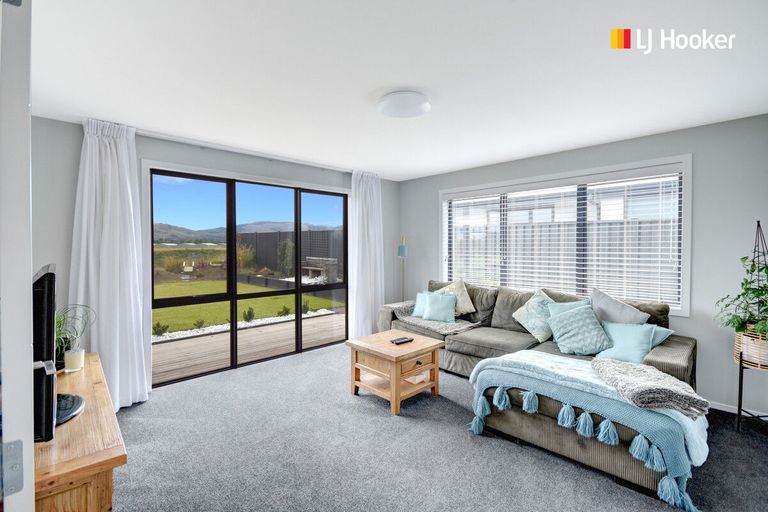 Photo of property in 5 Mellay Mews, Mosgiel, 9024