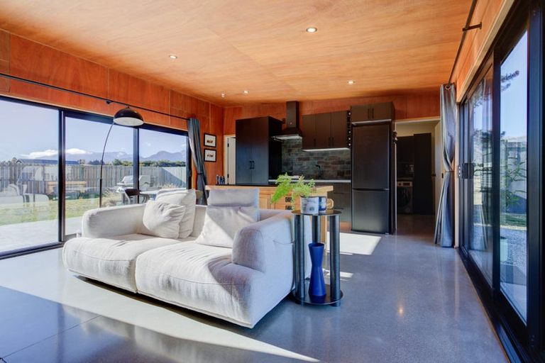 Photo of property in 11 Lost Burn Road, Lake Hawea, Wanaka, 9382