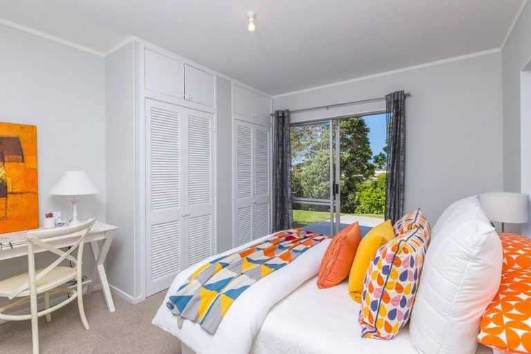 Photo of property in 55 Bruce Road, Glenfield, Auckland, 0629