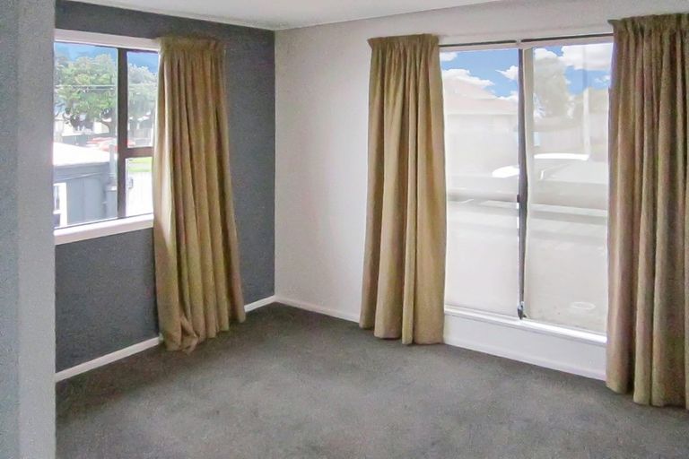 Photo of property in 281 Puhinui Road, Papatoetoe, Auckland, 2025