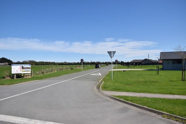 Photo of property in 16 Tui Place, Edendale, Wyndham, 9893