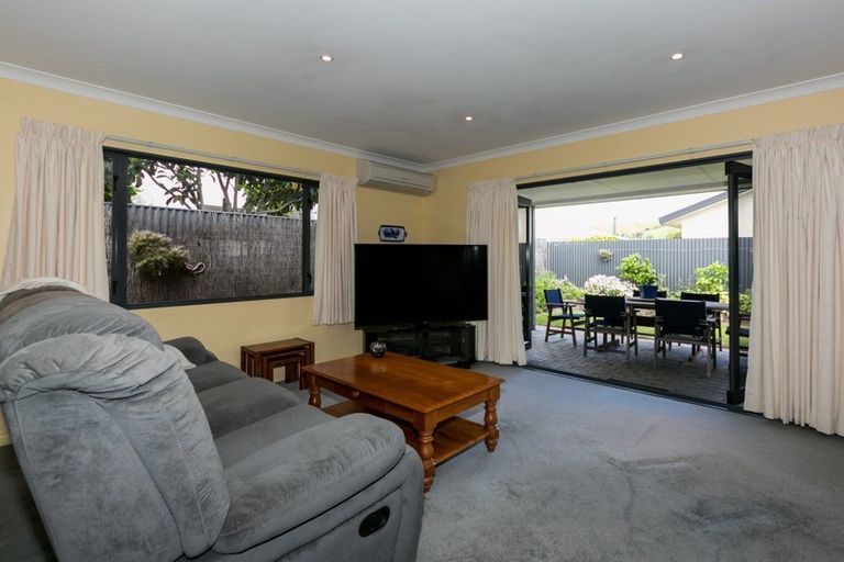 Photo of property in 13b Howard Road, Taradale, Napier, 4112