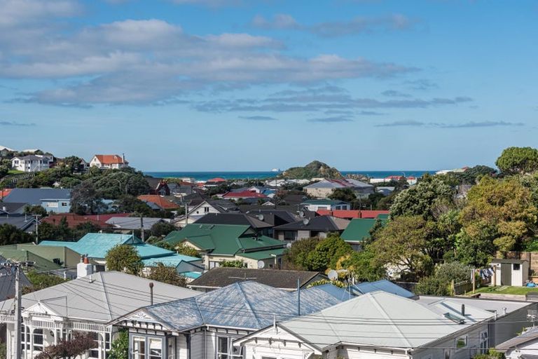 Photo of property in 14 Ribble Street, Island Bay, Wellington, 6023