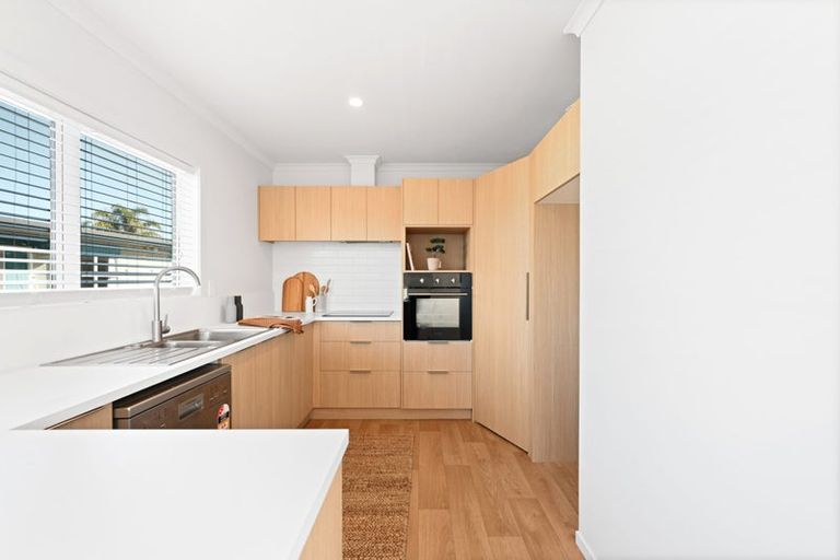 Photo of property in 1/1161 Victoria Street, Whitiora, Hamilton, 3200