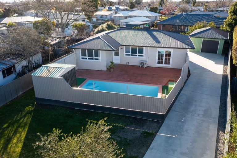 Photo of property in 1 Elliott Crescent, Havelock North, 4130