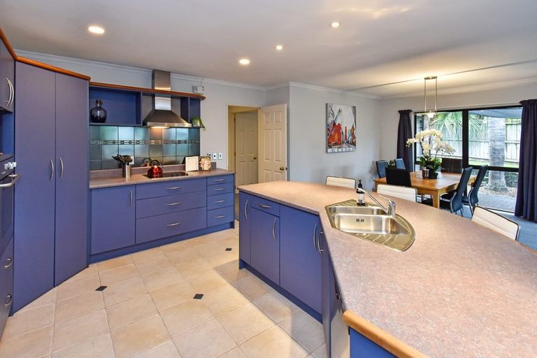 Photo of property in 7 Crannich Place, Wattle Downs, Auckland, 2103