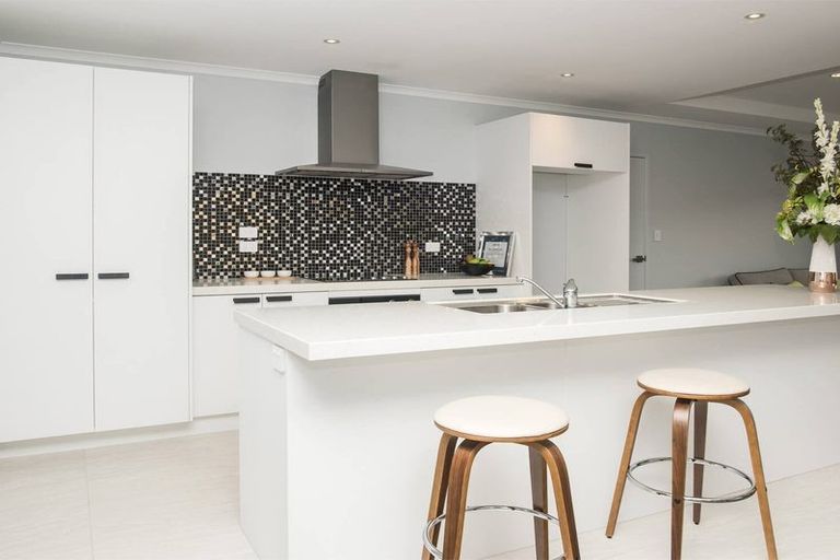 Photo of property in 46 County Drive, Hawera, 4610