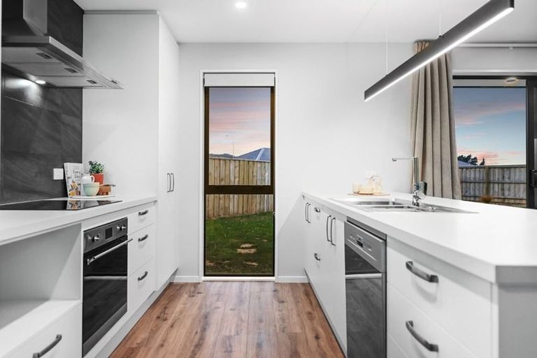 Photo of property in 28b Hilton Drive, Amberley, 7410