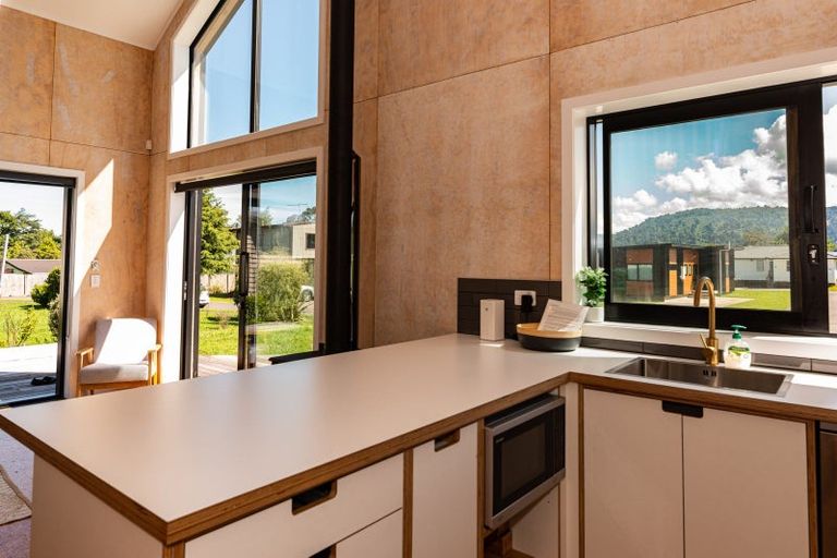 Photo of property in 6 Heartwood Lane, Ohakune, 4625