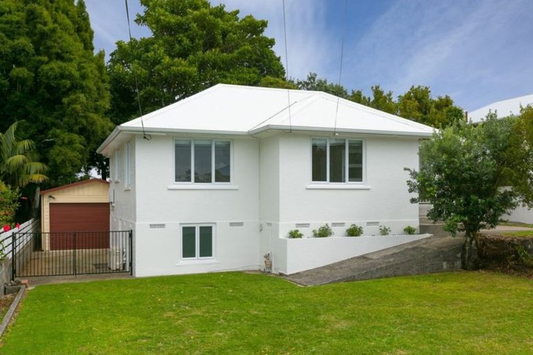 Photo of property in 7 Raniera Street, Glen Avon, New Plymouth, 4312