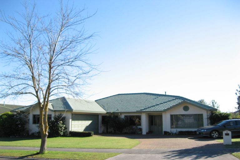 Photo of property in 19 Kingsgate Avenue, Havelock North, 4130