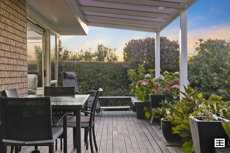 Photo of property in 3 Ridgemount Terrace, Welcome Bay, Tauranga, 3112