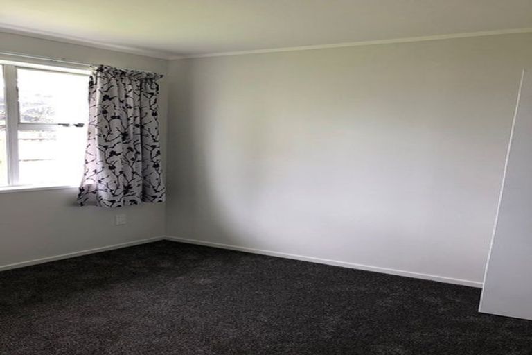 Photo of property in 2/13 Huia Road, Papatoetoe, Auckland, 2025