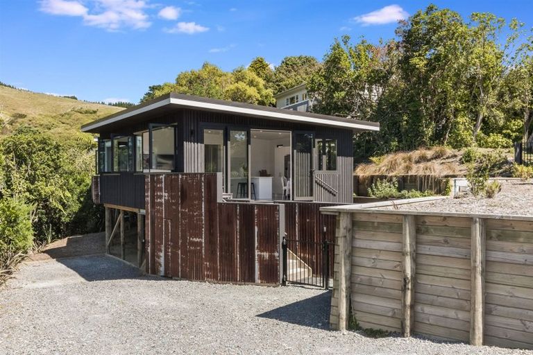 Photo of property in 114 Muri Road, Pukerua Bay, 5026
