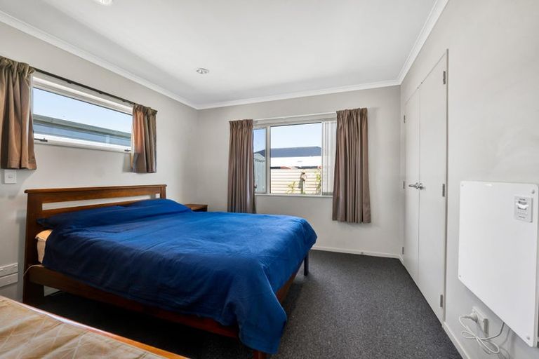 Photo of property in 9b Disraeli Street, Hawera, 4610