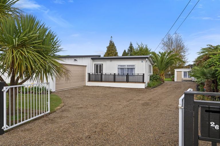 Photo of property in 26 Robinson Avenue, Holdens Bay, Rotorua, 3010