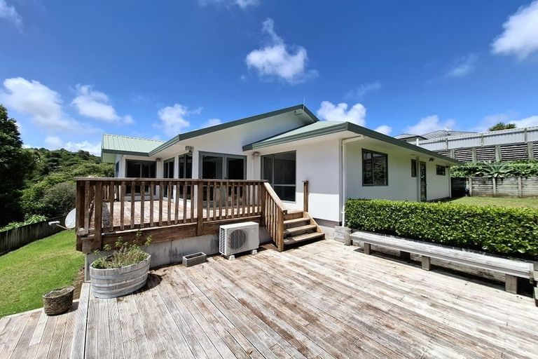 Photo of property in 86a Riversdale Drive, Merrilands, New Plymouth, 4312
