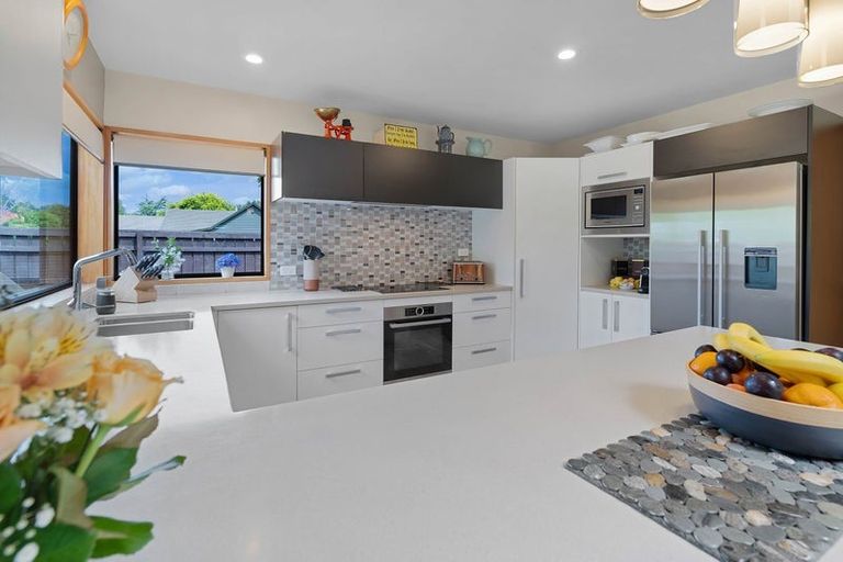 Photo of property in 33 Lancewood Drive, Halswell, Christchurch, 8025