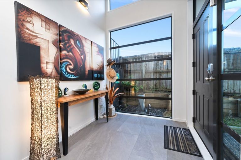 Photo of property in 10 Finsbury Place, Henderson, Auckland, 0612