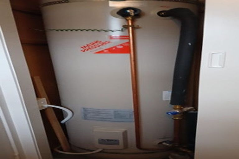 Photo of property in 109a Mokoia Road, Birkenhead, Auckland, 0626