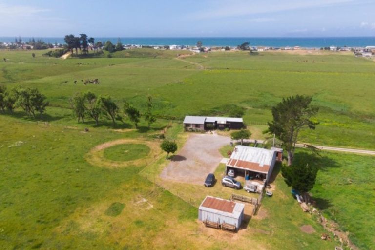 Photo of property in 105 Emerton Road, Athenree, Katikati, 3177