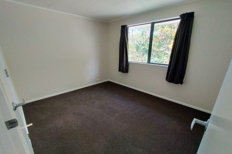 Photo of property in 8a Alidade Place, Massey, Auckland, 0614