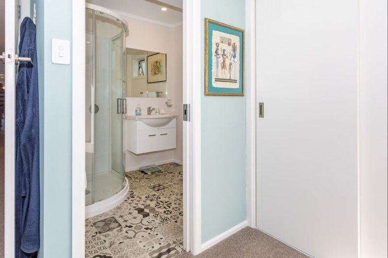 Photo of property in 55 Manaia Road, Tairua, 3508