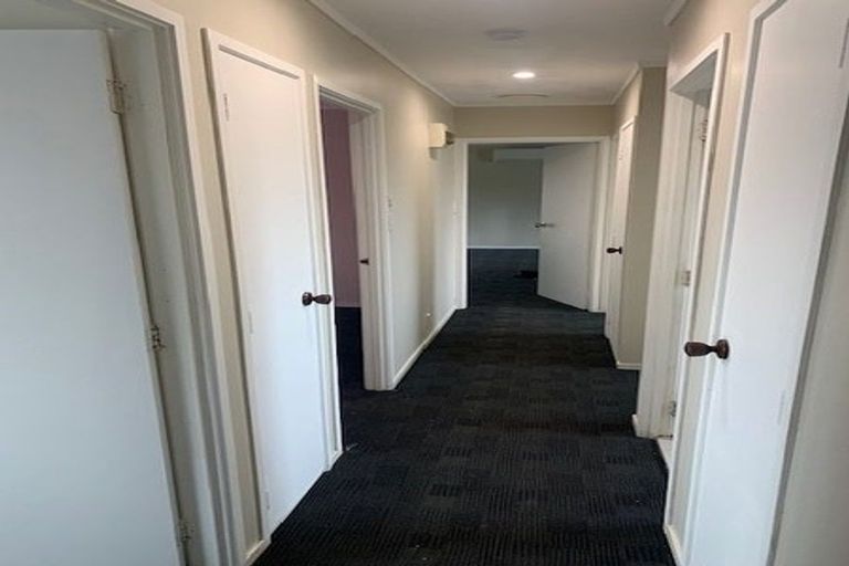 Photo of property in 1/15 Ballance Avenue, Papatoetoe, Auckland, 2104