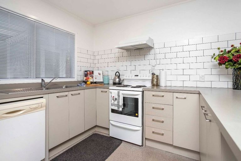Photo of property in 4/14 Wood Street, Papakura, 2110