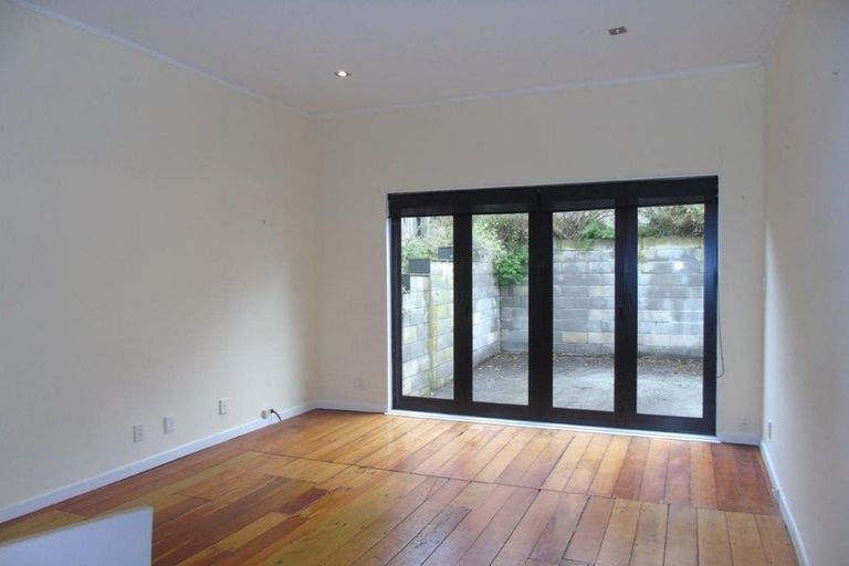 Photo of property in 68 Wallace Street, Mount Cook, Wellington, 6021