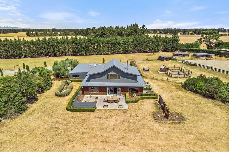 Photo of property in 158 Barkers Road, Loburn, Rangiora, 7472