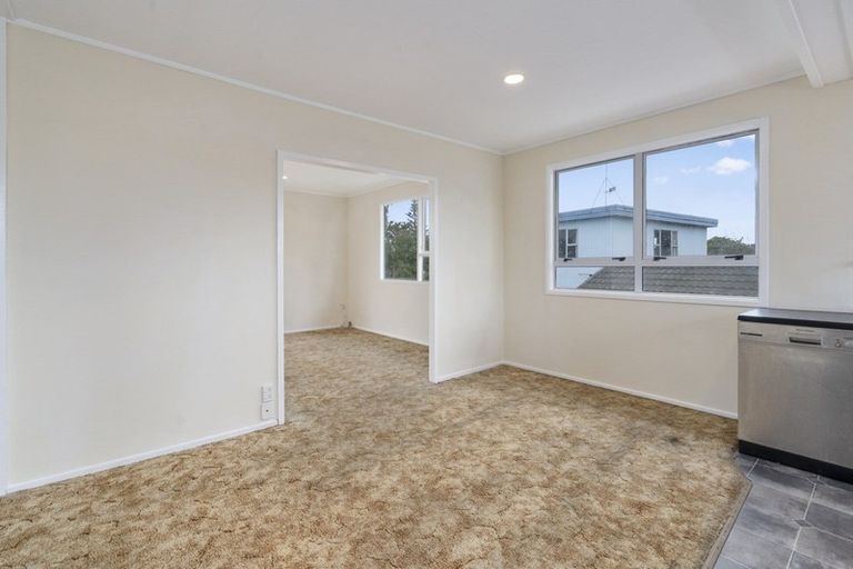 Photo of property in 9 Meads Place, Bulls, 4818