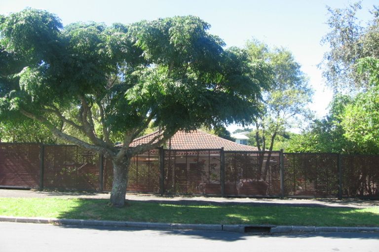 Photo of property in 38 Karaka Park Place, Glendowie, Auckland, 1071