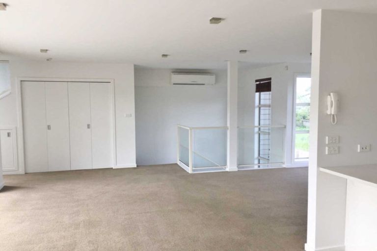 Photo of property in 18b Churchill Street, Christchurch Central, Christchurch, 8013