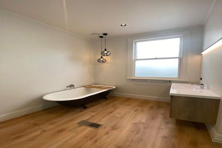 Photo of property in 117 Mein Street, Newtown, Wellington, 6021