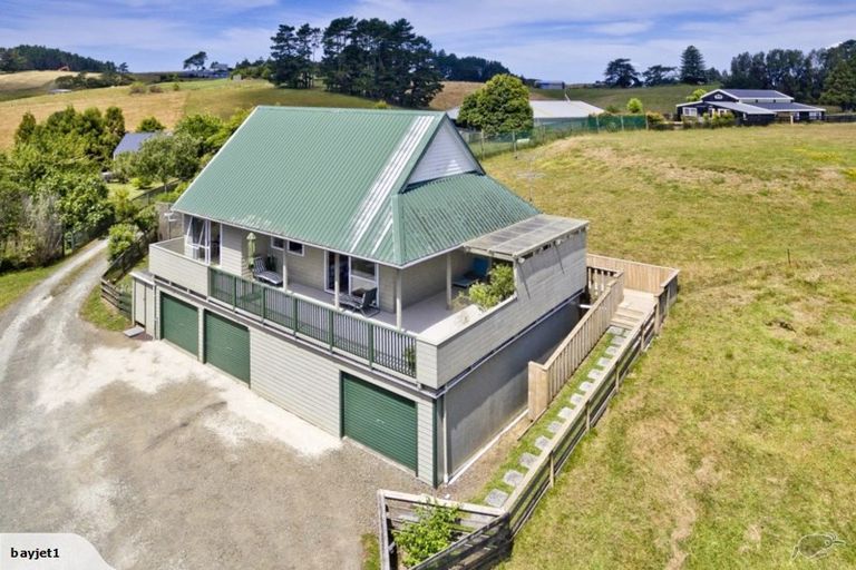 Photo of property in 31 Burne Road, Waitoki, Albany, 0794