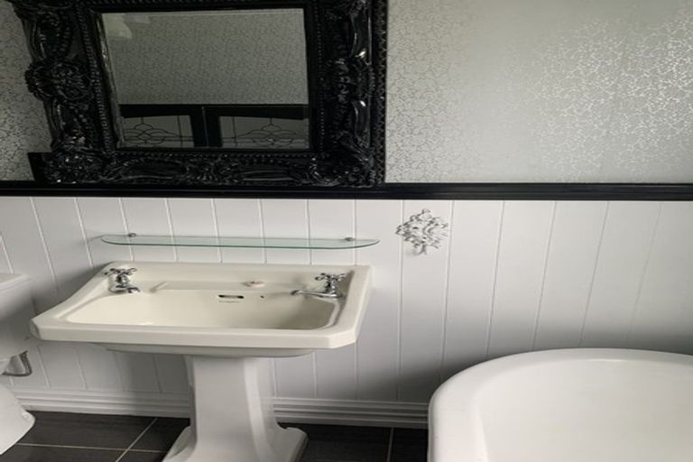 Photo of property in 7 Ray Street, Cromwell, 9310