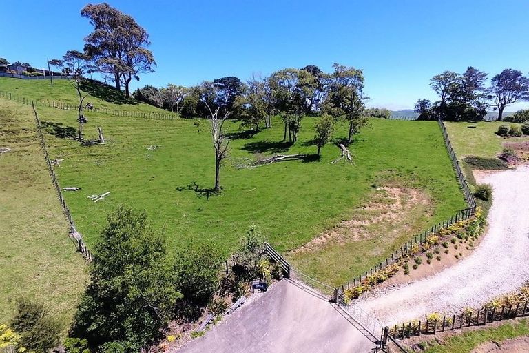 Photo of property in 6 Kowhainui Rise, Taharoa, 3988