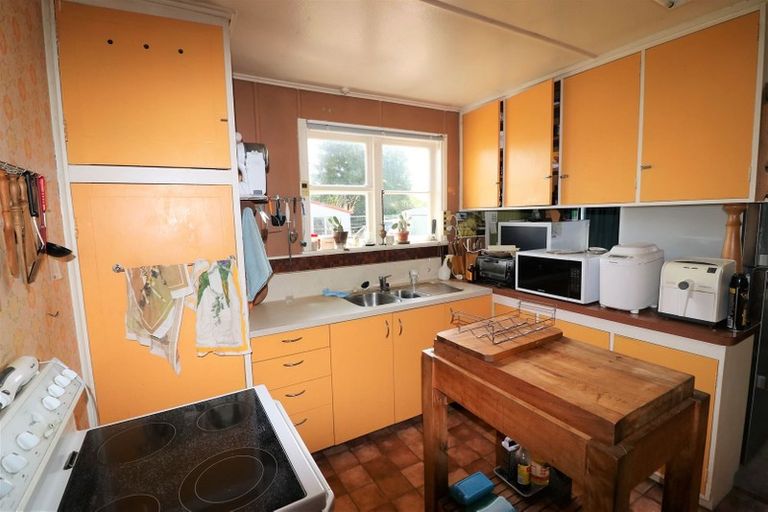 Photo of property in 7 Princess Street, Dannevirke, 4930