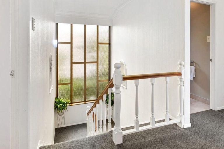 Photo of property in 19 Monyash Road, Manly, Whangaparaoa, 0930
