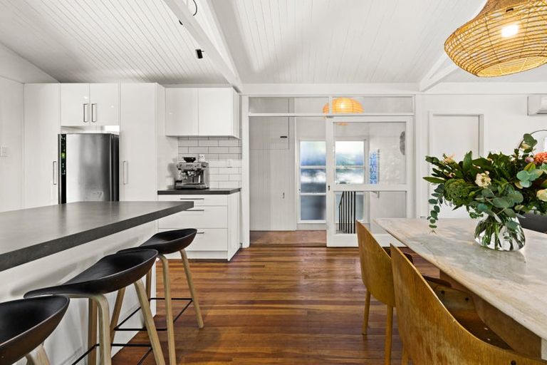 Photo of property in 3a Bay View Road, Bluff Hill, Napier, 4110