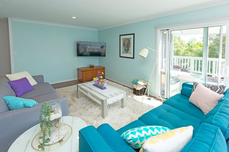 Photo of property in 6 Serene Place, Gulf Harbour, Whangaparaoa, 0930