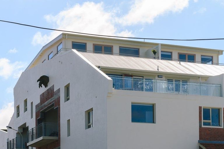 Photo of property in 38-50 Bay Street, Petone, Lower Hutt, 5012