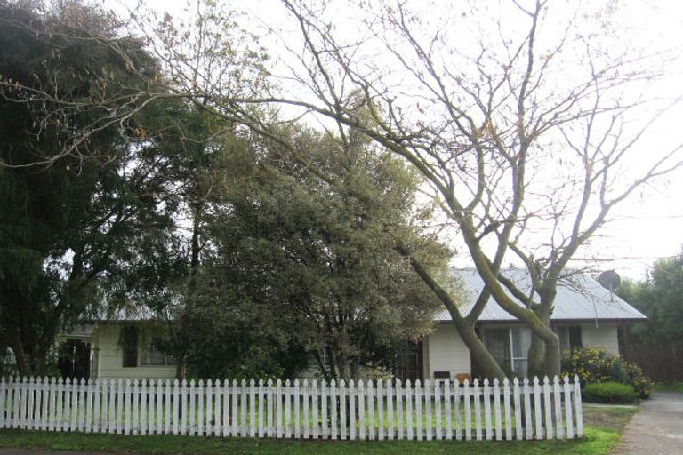 Photo of property in 16 Fleetwood Crescent, Flaxmere, Hastings, 4120