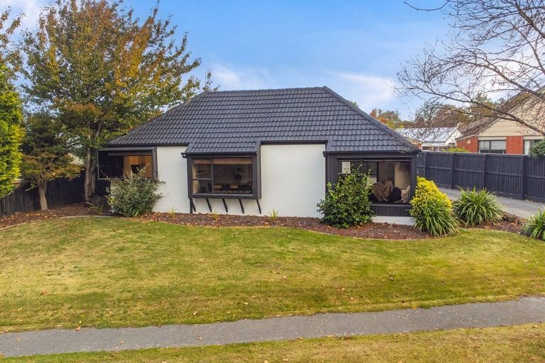 Photo of property in 45 Karnak Crescent, Russley, Christchurch, 8042