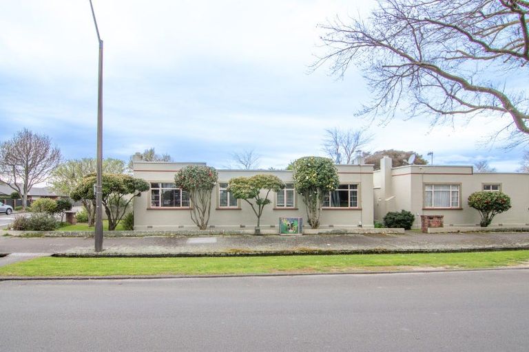 Photo of property in 109 Victoria Avenue, Hokowhitu, Palmerston North, 4410